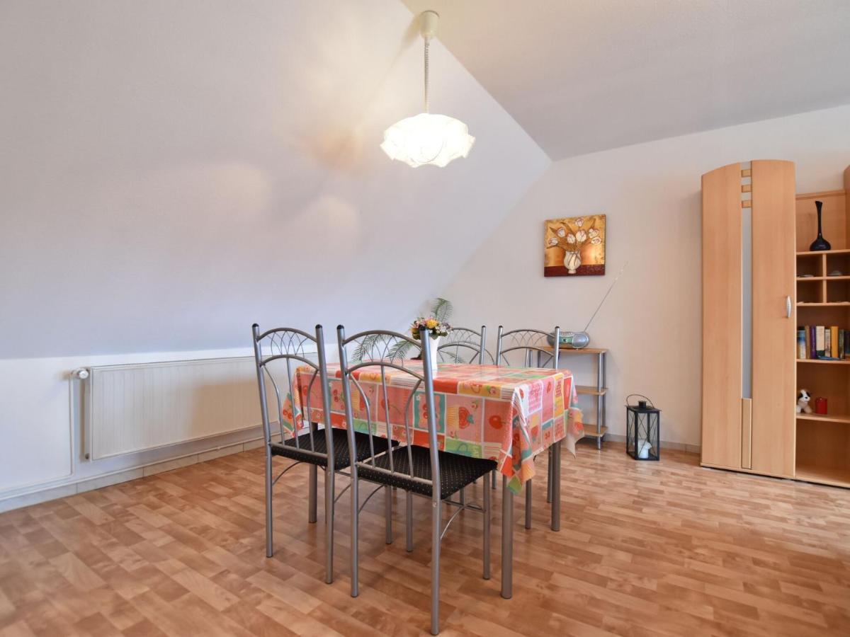 Attractive Apartment In Kluetz Near The Sea Klutz Kültér fotó